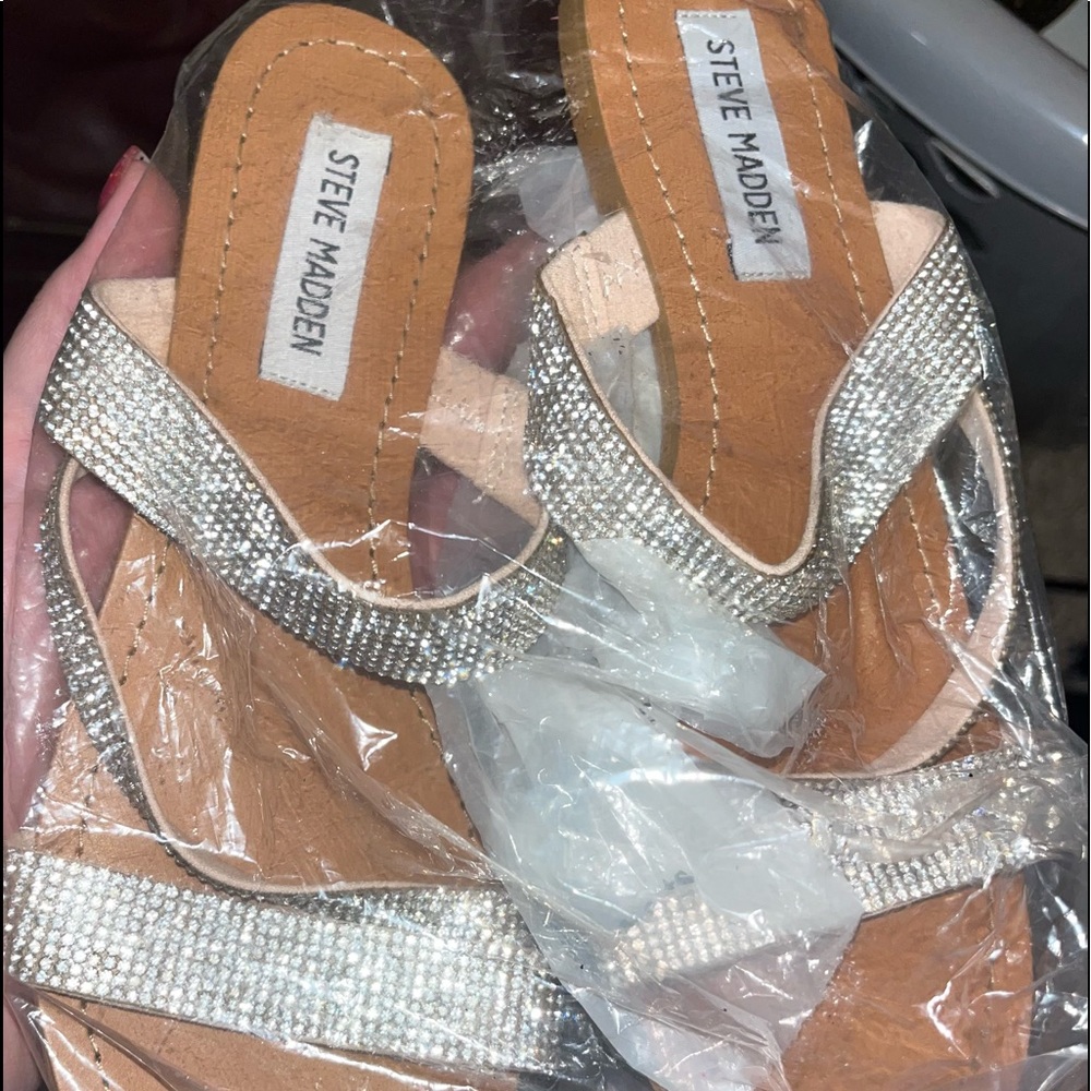 Steve Madden sandals size 7